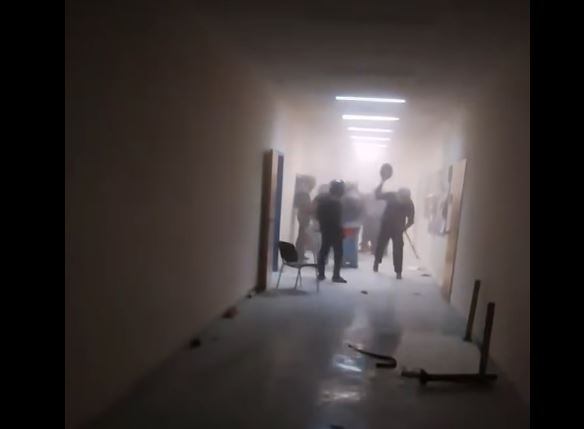 Για την δολοφονική επίθεση της ΑΡΑΣ στο κάτω πολυτεχνείο